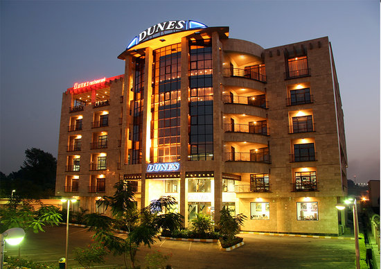 top shopping malls in abuja - dunes center